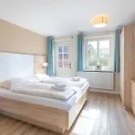 Malnfeen Hues Eg