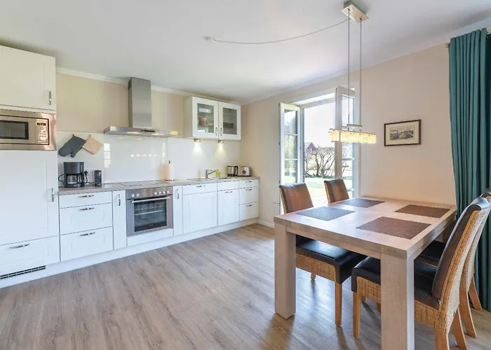 Malnfeen Hues Eg Utersum