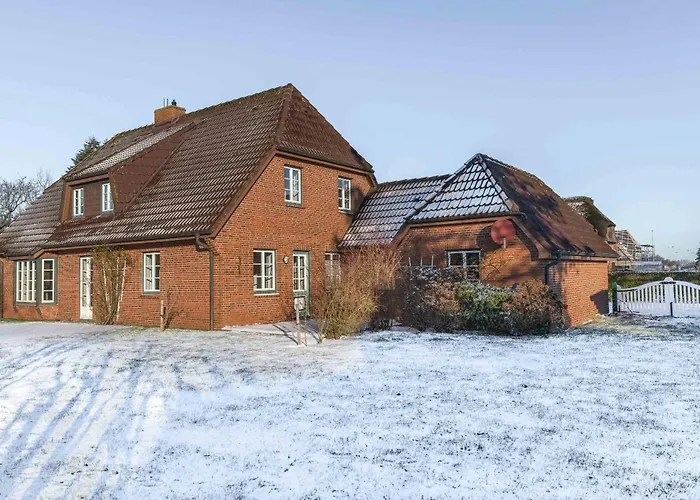 Malnfeen Hues Eg * Utersum